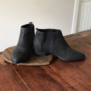 Nine West booties